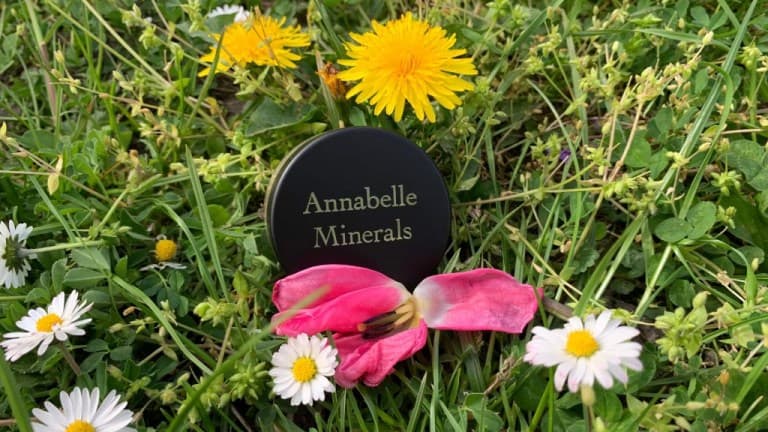 Annabelle Minerals, Royal Glow mineral highlighter